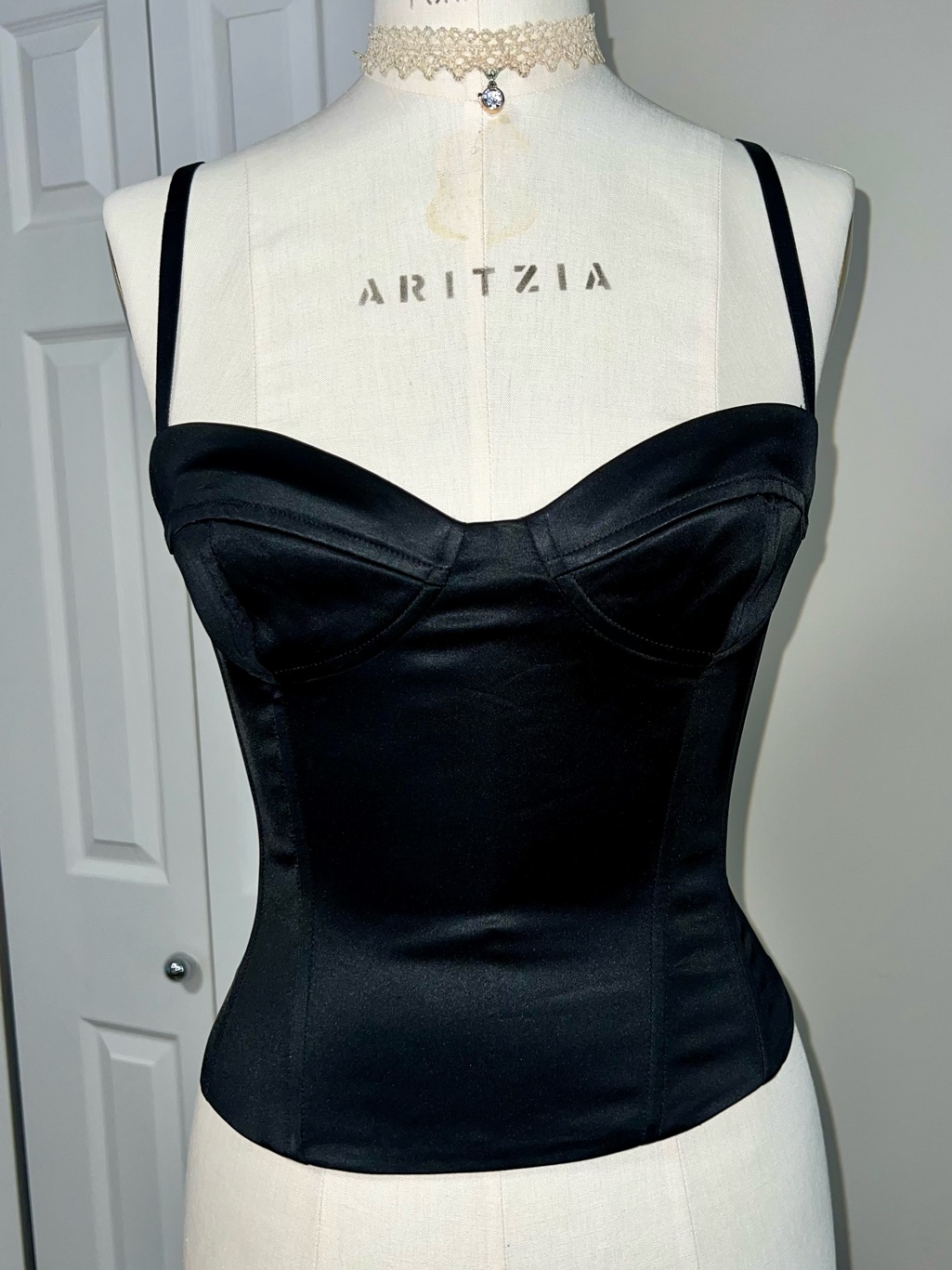 Aritzia Wilfred Satin Black Oklahoma Bustier Top